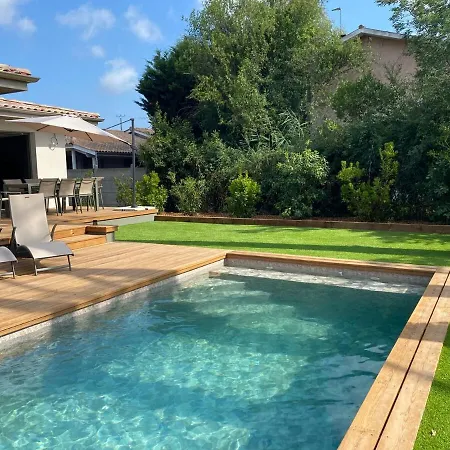 La Girondoise Avec Piscine Chauffee 别墅 居让梅斯特拉